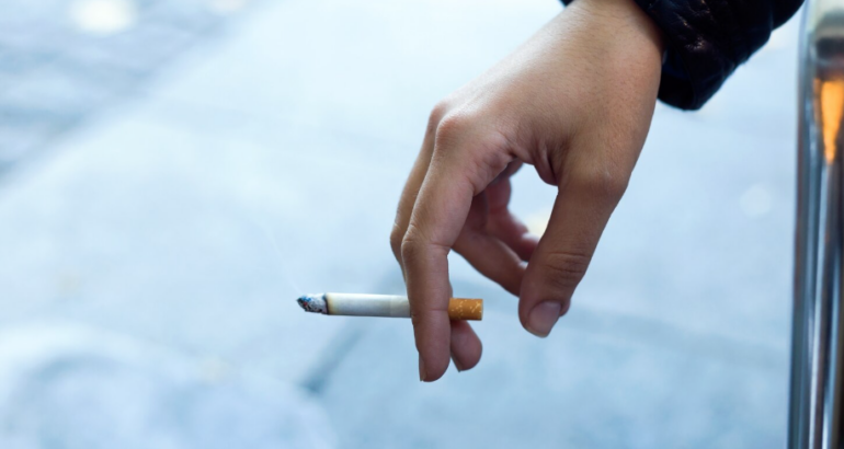 Co doma dělat, když vám sousedé kouří na balkoně a jde to do bytu