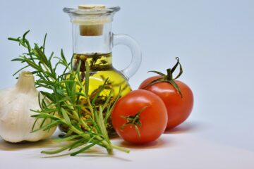 Připravte si domácí bylinkový olej, jeho výroba není složitá